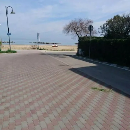 Azzurro Apartament *