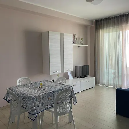 Azzurro * Roseto Degli Abruzzi