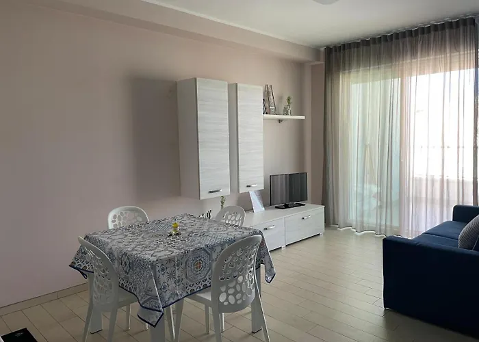 Azzurro * Roseto Degli Abruzzi